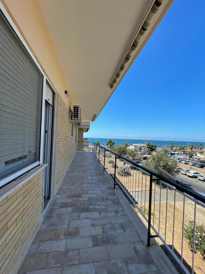 Casa Felix Ostia Apartment Exterior photo